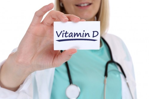 Vitamina D poate determina o evoluție favorabilă în lupta cu COVID-19